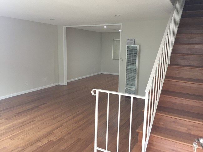 living room - 1533 Berkeley St