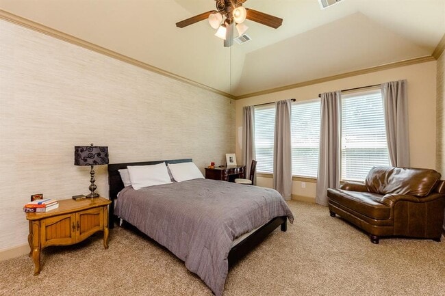 Building Photo - 63 Sagamore Ridge Pl