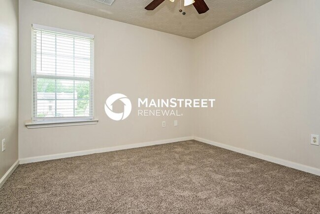 Building Photo - 4 Bedroom Pet-Friendly Home in Ellenwood, GA with Main Street Renewal
