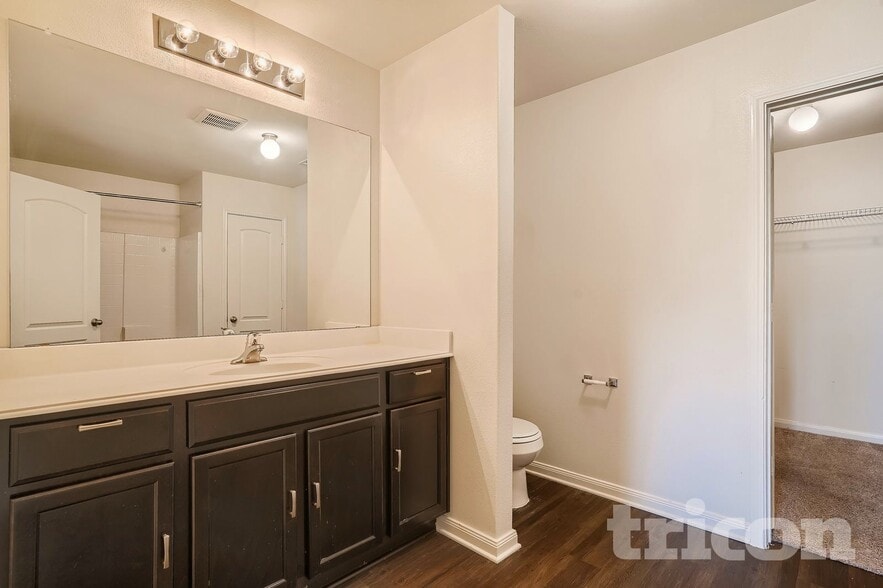 Building Photo - 1367 Barrel Dr