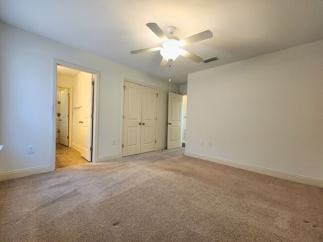 Building Photo - Great location in Foley - 3/2