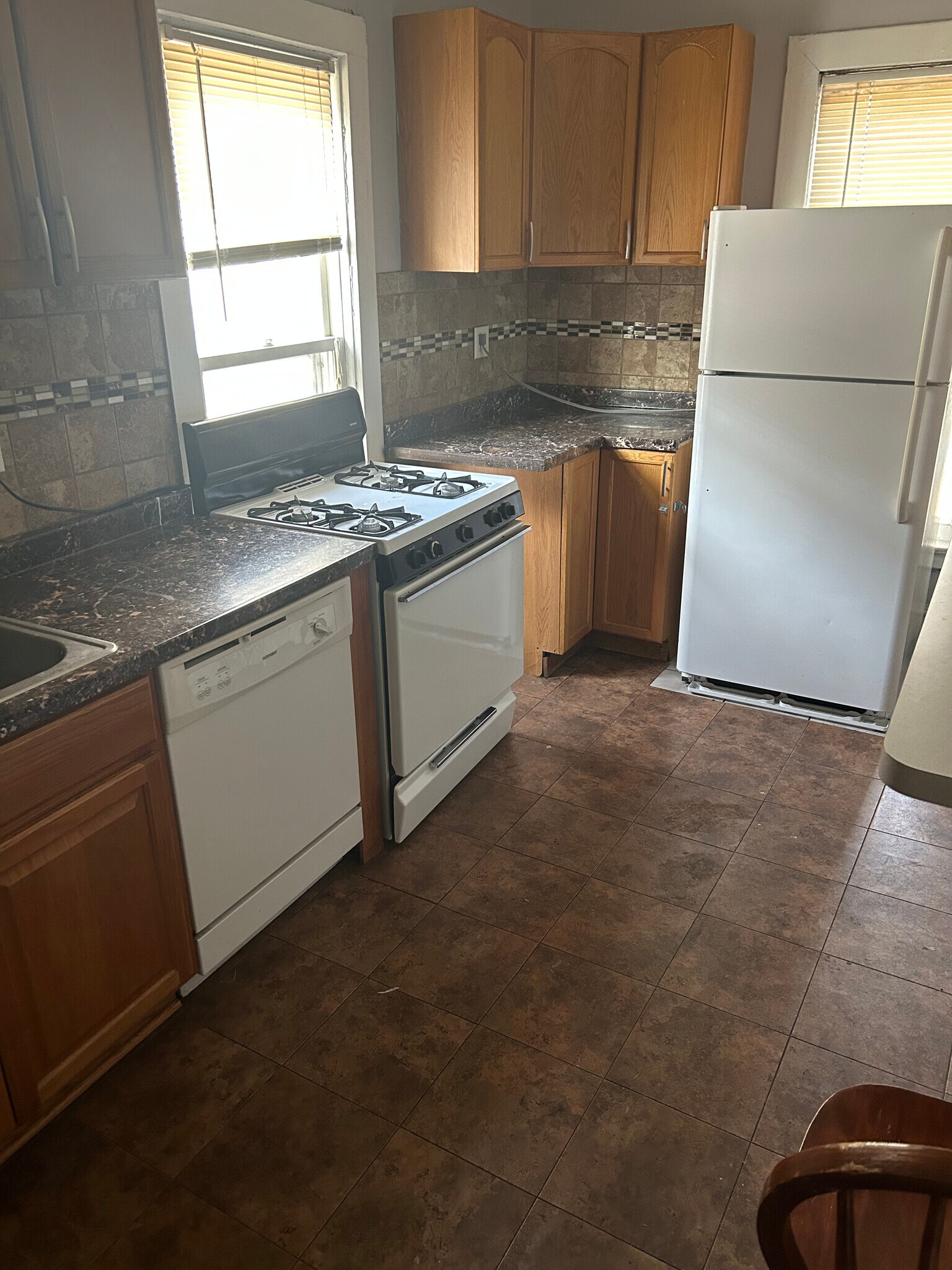 Building Photo - 1309 7th St SE