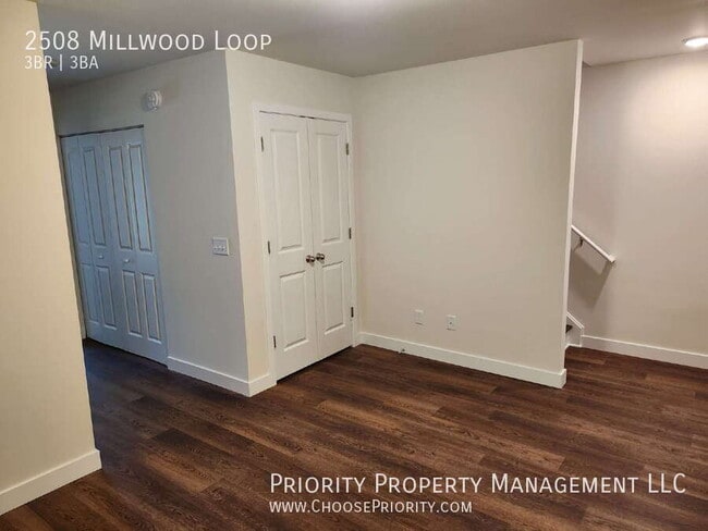 Building Photo - 2508 Millwood Loop