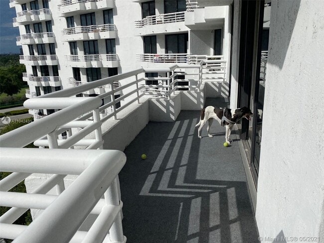 Building Photo - 3300 NE 192 St