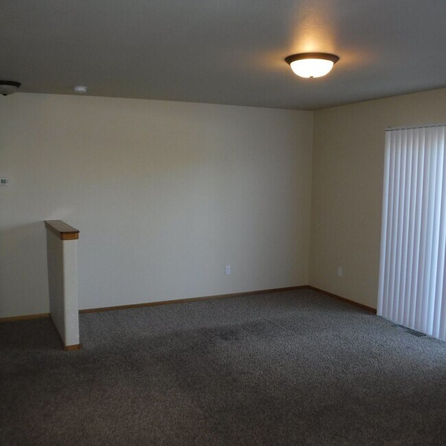Building Photo - 61355 Sally Ln
