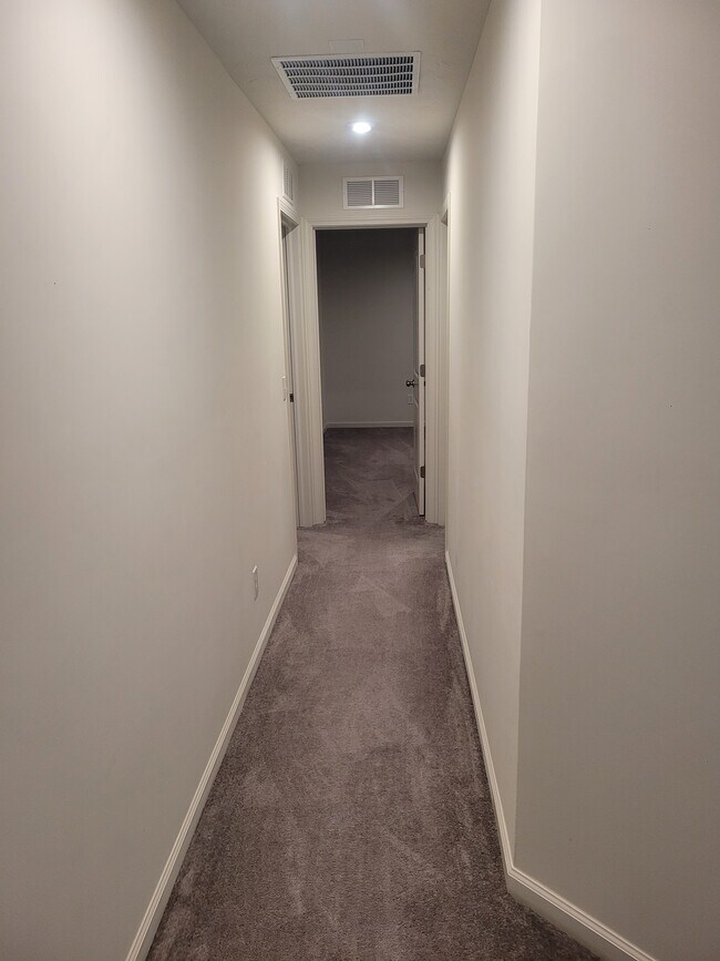 Building Photo - 13228 Caterwood Cir