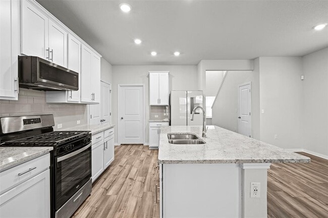 Building Photo - 6309 Night Chinook Dr