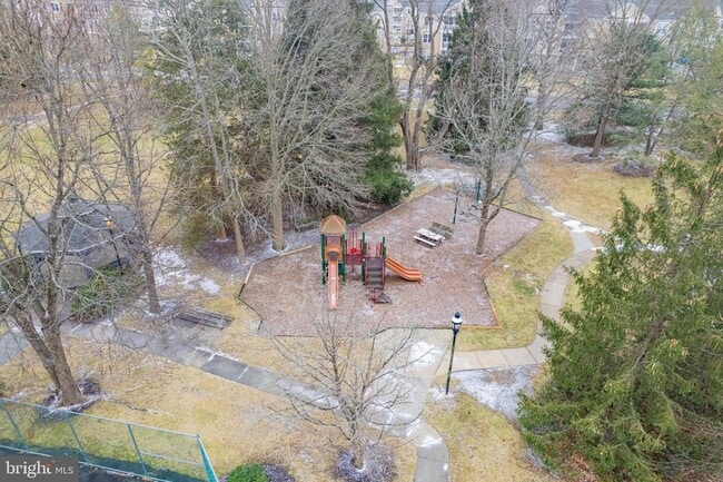 Building Photo - 117 N Barrow Pl