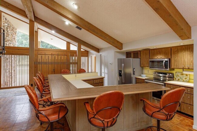 Building Photo - 8728 FL-33