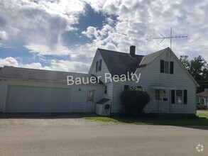 Building Photo - Two Bedroom Near Ashland University