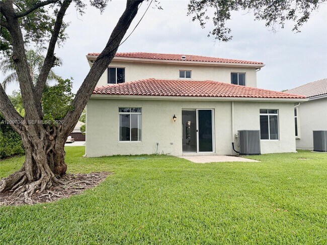 Building Photo - 6744 SW 195th Ave