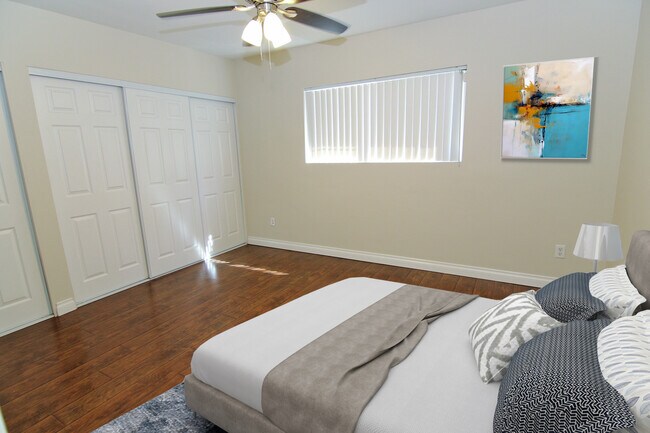 Building Photo - 9310 Crebs Ave