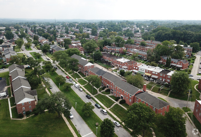 Aerial Photo - Wildwood Gardens