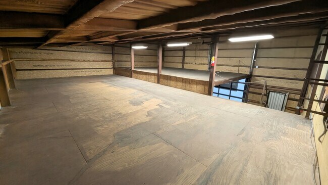 Building Photo - 2531 W Morton St