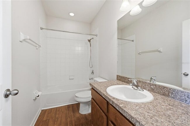Building Photo - 1346 Grantham Dr