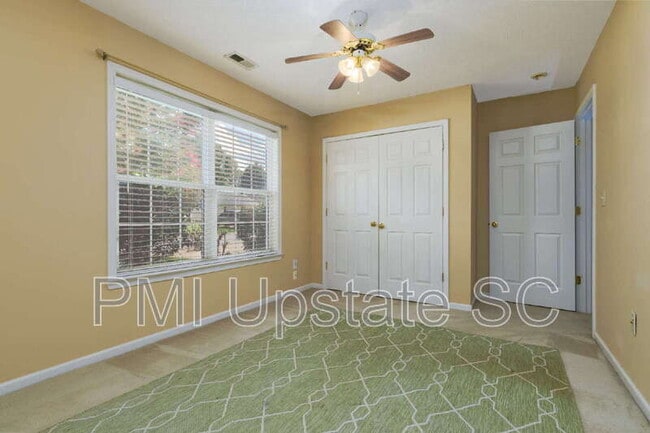 Building Photo - 846 W Emerald Springs Dr