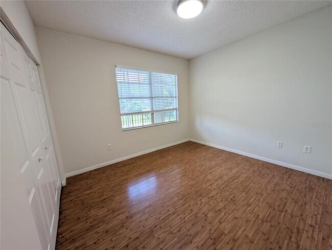 Building Photo - 5001 Baraldi Cir