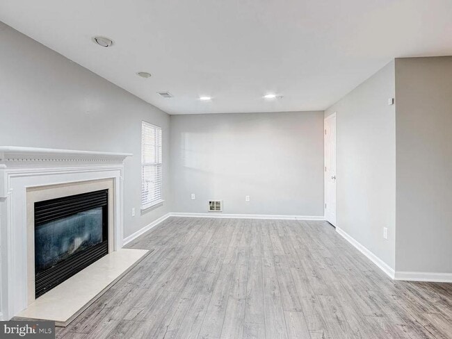 Building Photo - 20824 Shamrock Glen Cir