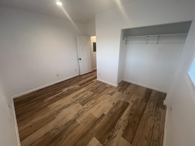 Building Photo - 151 Northside Dr