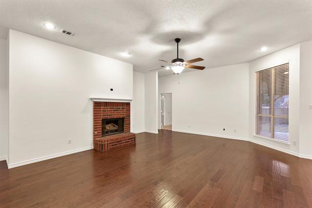 Building Photo - 280 Beech Dr