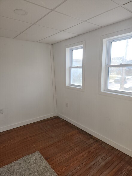 Building Photo - 48 E Gay St