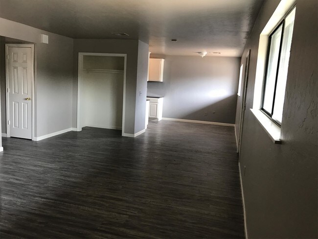 Building Photo - 3525 NW 50th St