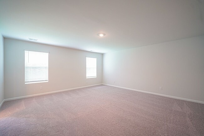 Building Photo - Available Soon!