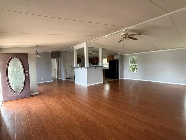 Building Photo - 1110 Grandview Dr