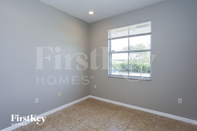 Building Photo - 11137 SW 238th Terrace