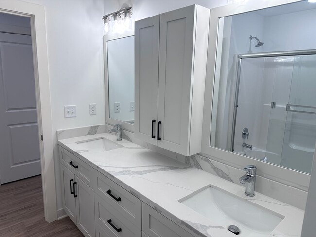 Building Photo - 3812 NW 93rd St