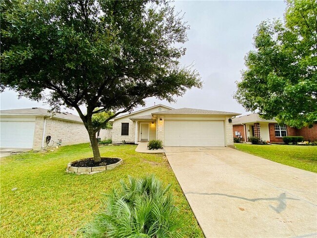 Building Photo - 3811 Julianas Way