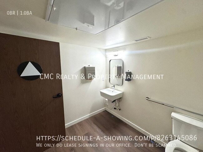 Building Photo - 5552 2nd St