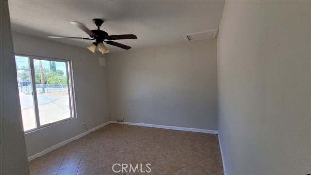 Building Photo - 10799 Redwood Ave
