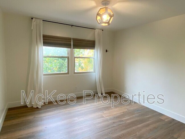 Building Photo - 4605 59th St