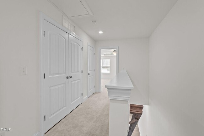 Building Photo - 1033 Heartstone Wy