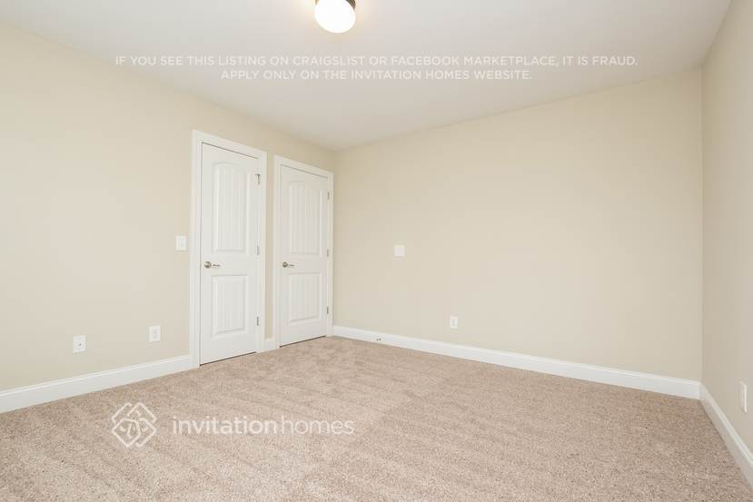 Building Photo - 5253 Monarch Dr