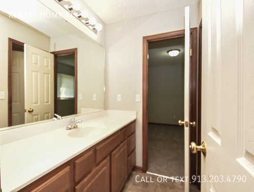 Building Photo - 23520 W 73rd Terrace