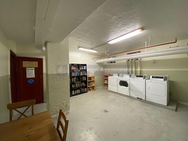 Building Photo - 567 Fort Washington Avenue