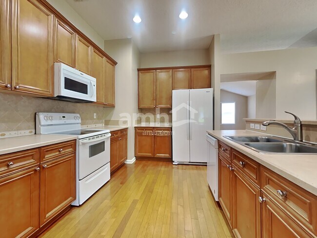 Building Photo - 13839 Victoria Lakes Dr