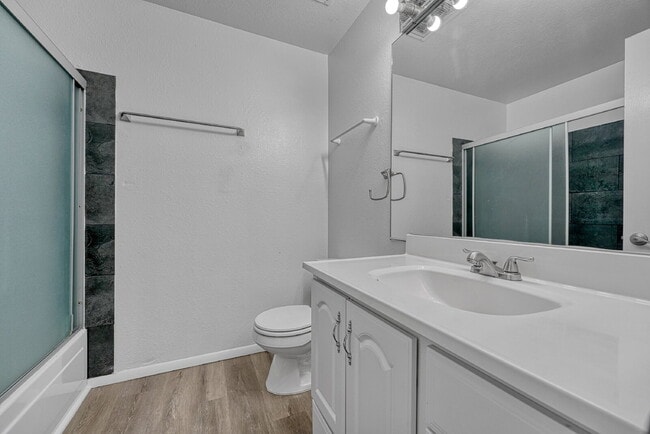 Building Photo - $2,635.95  - $300 OFF First Month's Rent - 4 Bedrooms, 2.5 Bathrooms, Single Family Home in Auror...