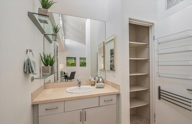 Building Photo - "Chic 1-Bedroom Haven with Central Vacuum ...