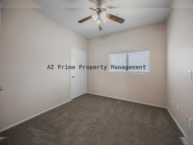Building Photo - 3864 S Emery Cir