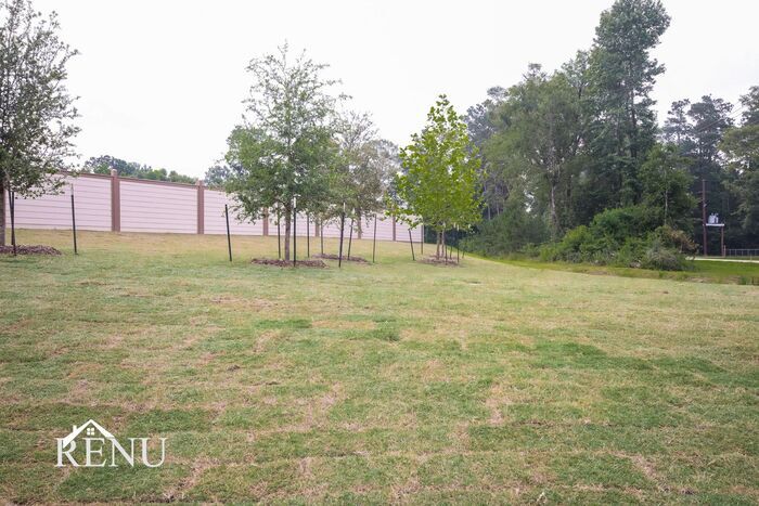 Building Photo - 25314 Shadowdale Dr