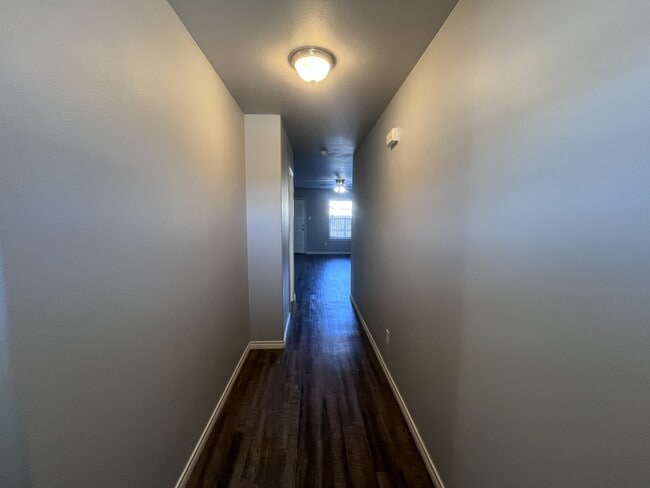 Building Photo - 3422 Itasca St