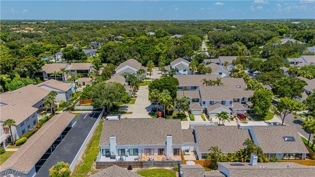 Building Photo - 870 Meadowland Dr