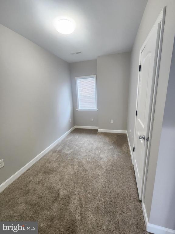 Building Photo - 1827 McCulloh St