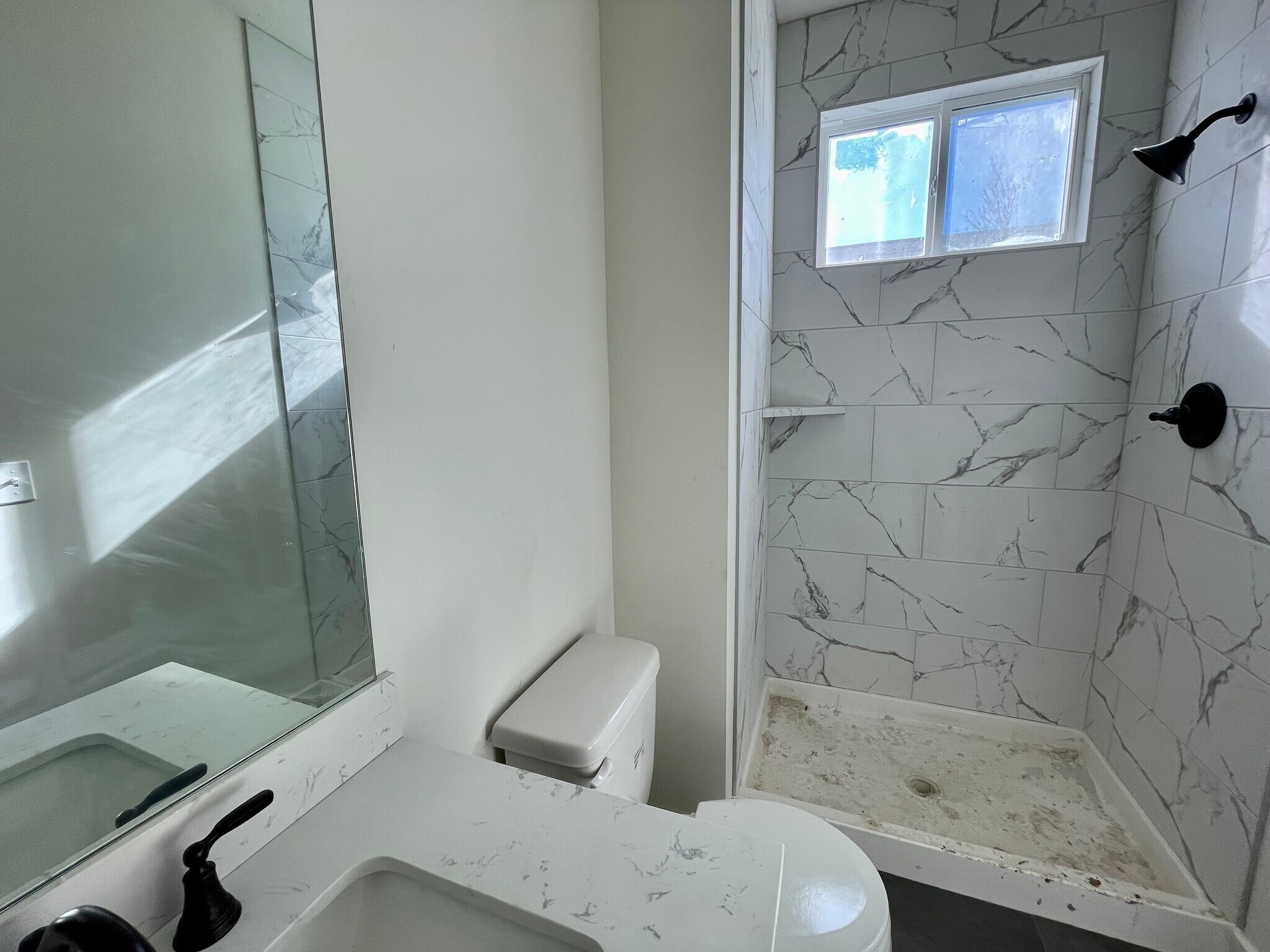 Building Photo - 4315 Holly St