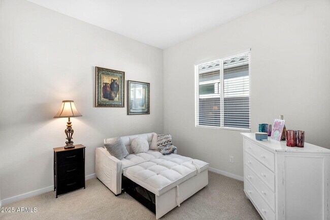 Building Photo - 866 W Flatiron Trl