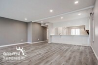 Building Photo - Spacious 3Bdm 2Ba Condo in Mission Valley ...