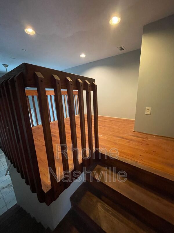 Building Photo - 1508 Chestnut Oak Dr